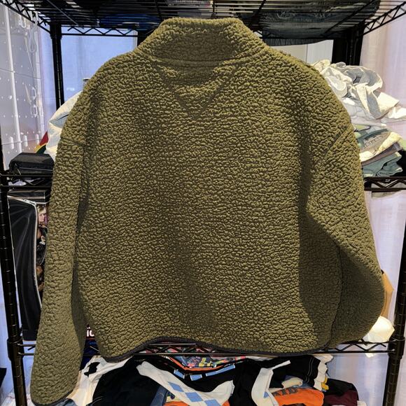 Y2K Tommy Hilfiger Women’s Military Green Cropped Fleece Sweater Size Large - Picture 5 of 5